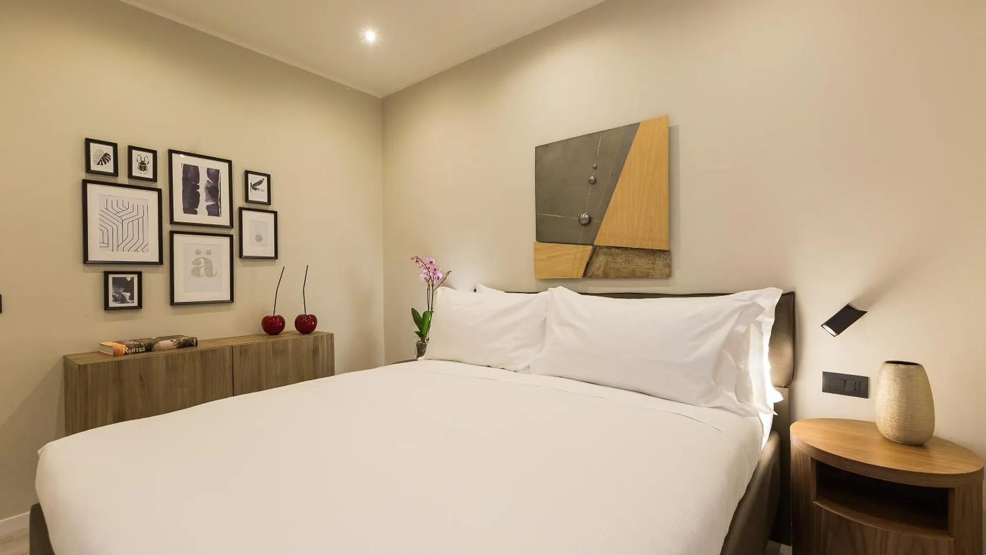 Clementi Portrait Otel Roma 2*,  İtalya