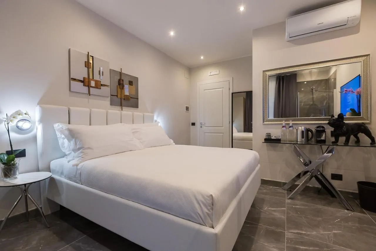 Clementi Portrait Otel Roma