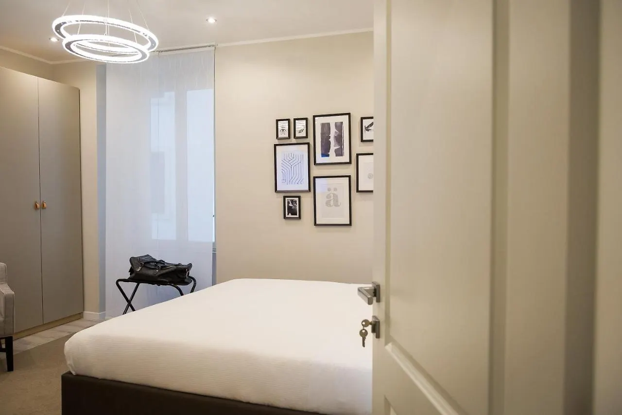 Clementi Portrait Otel Roma İtalya