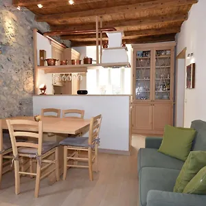  Apartment Countryside Italy